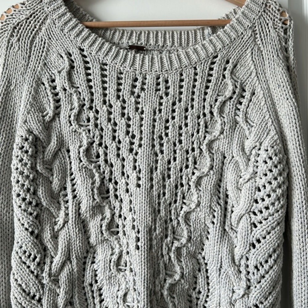 Free People Chunky Cable Knit Fisherman‎ Open Back Sweater Grey Small cropped - Picture 9 of 12